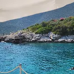 Apartmán Azure Haven - A Seaside Retreat Surrounded By Nature *