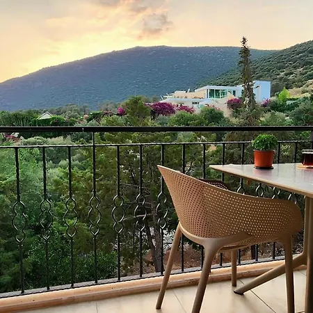 Апартаменты Azure Haven - A Seaside Retreat Surrounded By Nature