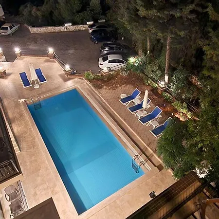 Azure Haven - A Seaside Retreat Surrounded By Nature Апартаменты *