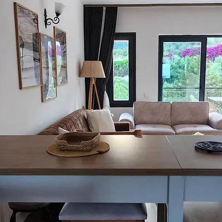 Azure Haven - A Seaside Retreat Surrounded By Nature Апартаменты