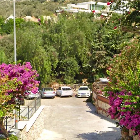 Апартаменты Azure Haven - A Seaside Retreat Surrounded By Nature