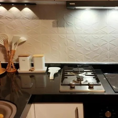 Azure Haven - A Seaside Retreat Surrounded By Nature Διαμέρισμα